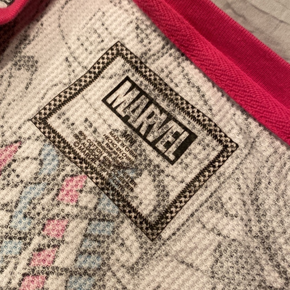 Marvel Pajama Set - Picture 4 of 5